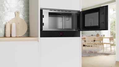 Bosch Serie 8 Mikrovågsugn BFR9221B1 (svart)