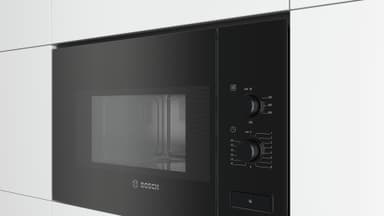 Bosch Serie 4 Mikrovågsugn BFL520MB0 (svart)