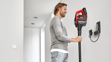 Bosch Unlimited Series 8 Gen 2 sladdlös skaftdammsugare BBS8214PET