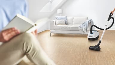 Bosch Serie 6 ProSilence Dammsugare med påse BGL6SIL2
