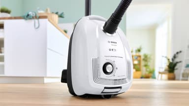 Bosch Serie 4 Dammsugare med påse BGL38WH3H
