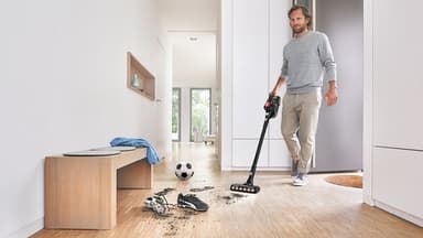 Bosch Serie 8 Sladdlös Skaftdammsugare BCS8225POW