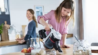 Bosch Serie 7 Unlimited Sladdlös Skaftdammsugare BCS711EXT