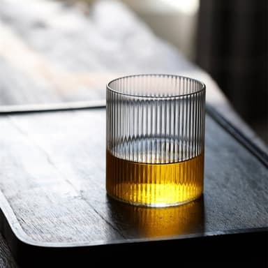 Räfflat Whiskeyglas 300ml