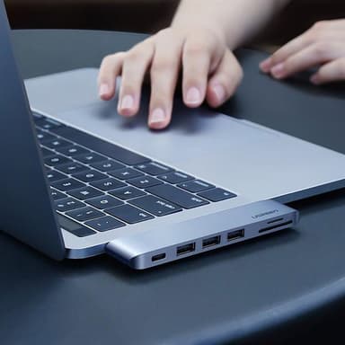 Ugreen Multihubb till MacBook Pro / Air- 2xUSB-C till 3xUSB & Minneskort