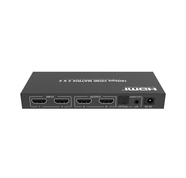 NÖRDIC 2x2 HDMI 2.0 Matrix switch 4K60Hz med Extractor Toslink & Stereo EDID HDR HDCP2.2 Dolby Digital+, DTS 5.1