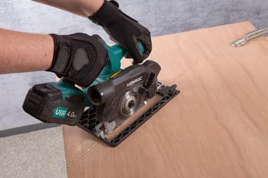 VONROC Cirkelsåg 20V – 150mm | Inkl. 4.0Ah batteri och snabbladdare