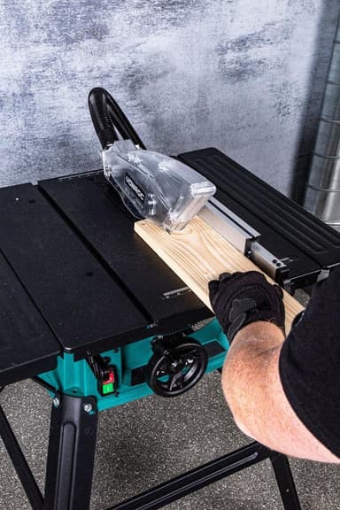 VONROC Bordsåg 1500W – 210 mm – inkl. 40 tandad sågklinga | Utrustad med vinkelanhåll och parallellanslag