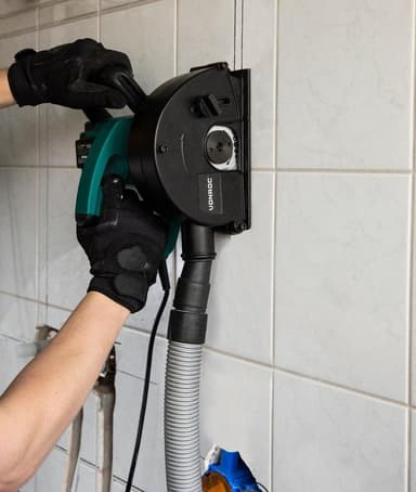 VONROC Betongspårfräs 1700W – 150mm | Inkl. 6 diamantskivor och verktygspåse
