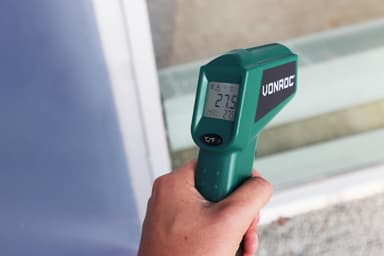 VONROC Digital infraröd termometer| Utrustad med laser