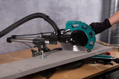 VONROC Kap- och Geringssåg 2000W – 216mm | Med laser och LED belysning