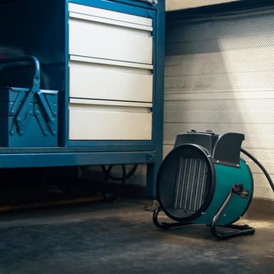 VONROC Elektrisk värmefläkt – 3300W/5000W – keramisk | Trefasström 400V