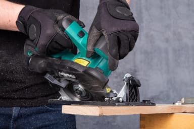 VONROC Verktygssats VPower 20V – 2.0Ah | Inkl. 7 maskiner, 4 batterier och 2 snabbladdare