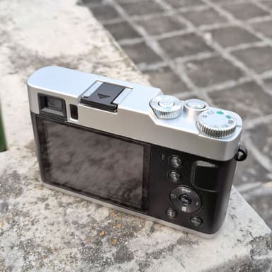 Digitalkamera 4K/48MP/16X Zoom/Autofokus/Sökare/Anti-Shake Svart