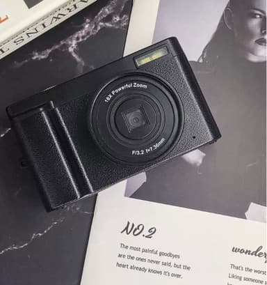 Digitalkamera 48 MP, 1080p HD, 16x zoom, flip screen Svart