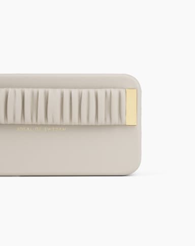 Statement Case iPhone 12/12P Ruffle Cream-Top-Hd