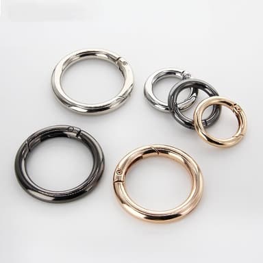 Runda nyckelringar med karbinlås 10-pack Silver