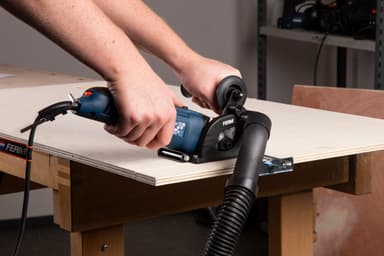FERM precisionscirkelsåg CSM1043 – 500W – Inkl. 3 sågblad och förvaringsväska