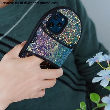 För iPhone 15 TPU Fodral Slipper Toffla Stil Ställ Anti-Fall Telefonfodral