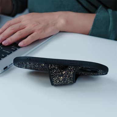 För iPhone 15 Pro Max TPU Fodral Slipper Toffla Stil Ställ Anti-Fall Telefonfodral
