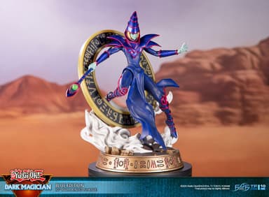 First 4 Figures Yu-Gi-Oh figur (Dark Magician)