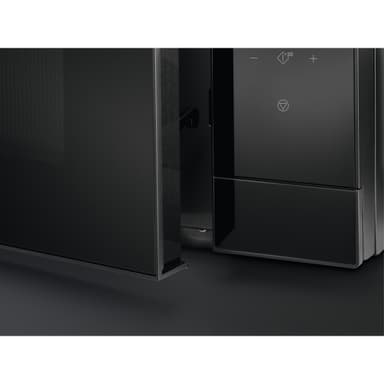Electrolux Serie 900 Fristående Mikrovågsugn EMZ727TMK (svart)