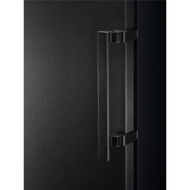 AEG Serie 7000 Frysskåp OAG7M281DL ( svart/rostfri)