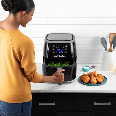 Nutribullet XXL digital airfryer NBA071B (svart)