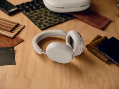 Sonos Ace hörlurar (vita)