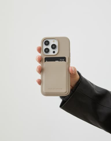 Silicone Case MagSafe iPhone 15PL Beige