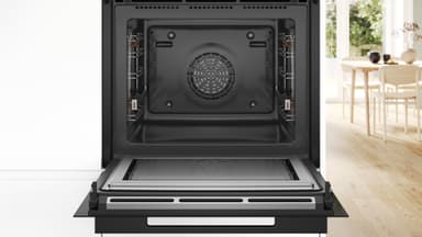 Bosch Serie 8 Inbyggnadsugn med mikro HMG976KB1 (Svart)