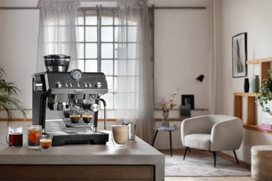 De'Longhi La Specialista Opera espressomaskin EC9555.BK (svart)