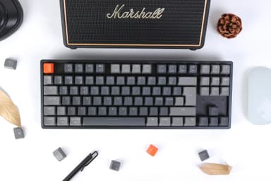 Keychron K8 trådlöst tangentbord (Gateron Red switchar)