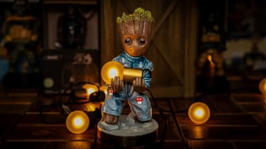 Cable Guys smartphone/kontrollerhållare figur (Toddler Groot)