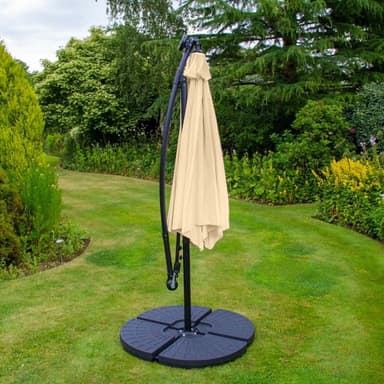 Beige 3m LED Cantilever Parasoll med Solfjäderformad Bas