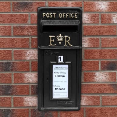 Svart Royal Mail Postbox