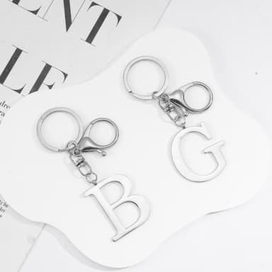 Modern Minimalistisk Bokstavsnyckelring i Rostfritt stål M