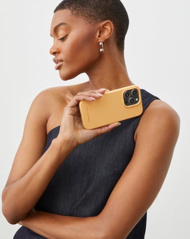 Silicone Case iPhone 14PM Apricot