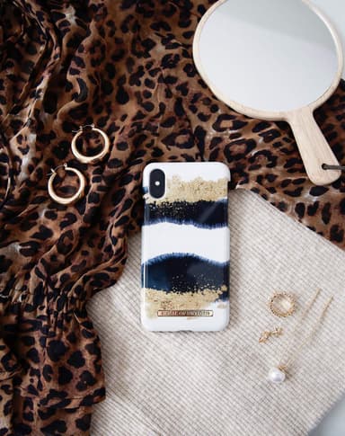 Fashion Case Galaxy S10 Gleaming Licorice