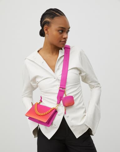 Bobbi AirPods Zip Bag Vibrant Ombre