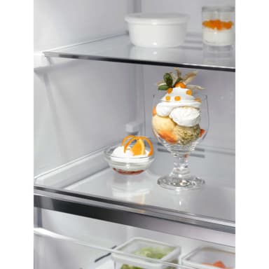 Electrolux Serie 700 Frysskåp LUS7MD28X (rostfri)