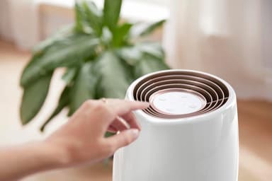 Philips 2000-seriens luftfuktare HU2716/10 (vit och roséguld)