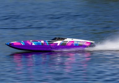 Traxxas DCB M41 Widebody TSM 2.4GHz RTR Lila