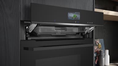 Siemens IQ700 Inbyggnadsugn HR776G1B1 (svart)