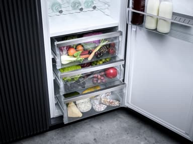 Miele Kylskåp K7743E (integrerad)