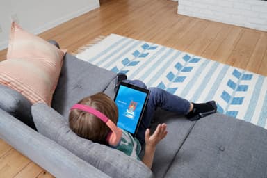 Belkin SoundForm Mini trådlösa on-ear-hörlurar (rosa)