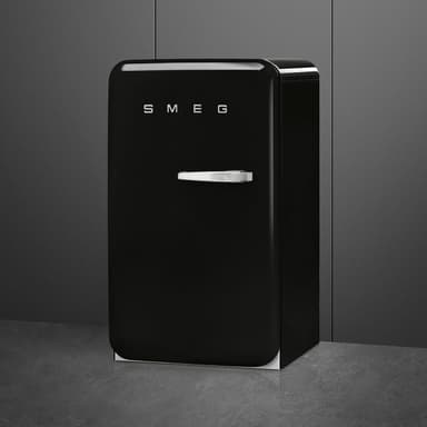 Smeg 50's Style Kylskåp FAB10HLBL6 (svart)