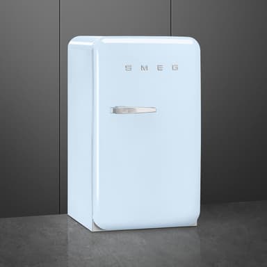 Smeg 50's Style Kylskåp FAB10HRPB6 (pastellblå)