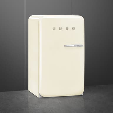 Smeg 50's Style Kylskåp FAB10HLCR6 (kräm)
