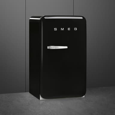 Smeg 50's Style Kylskåp FAB10HRBL6 (svart)